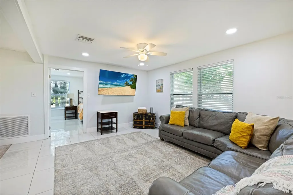 19481/483 S River Road Alva FL 33920