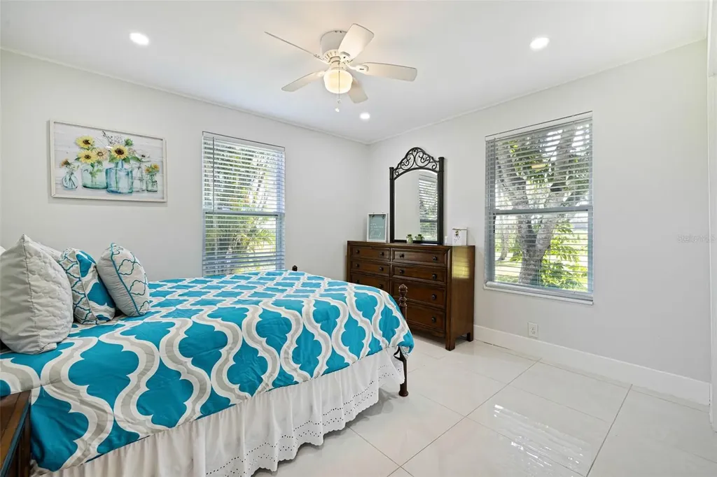 19481/483 S River Road Alva FL 33920