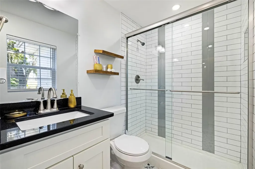 19481/483 S River Road Alva FL 33920