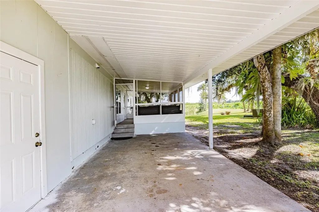 19481/483 S River Road Alva FL 33920