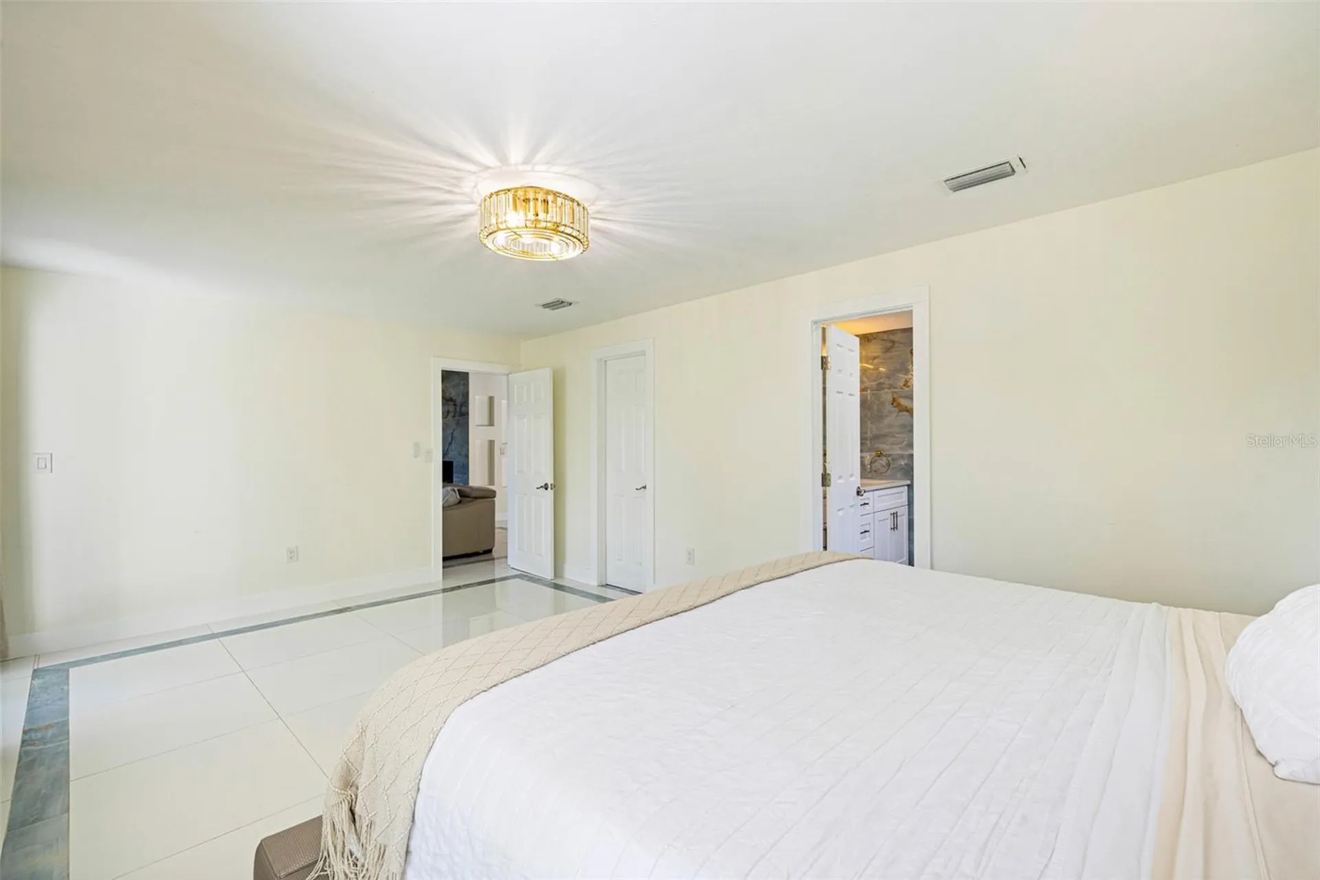 19481/483 S River Road Alva FL 33920