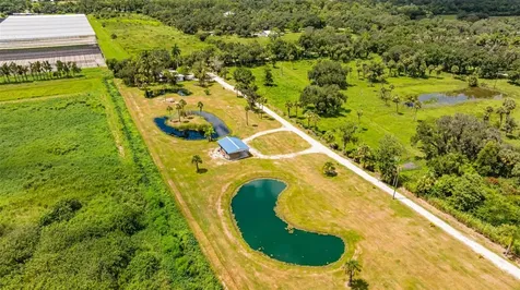 19481/483 S River Road Alva FL 33920