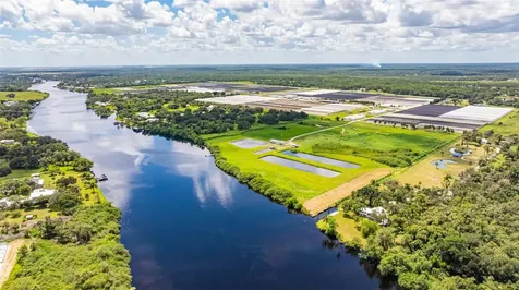 19481/483 S River Road Alva FL 33920