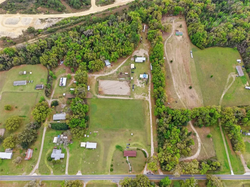 3660 W Highway 329 Reddick FL 32686