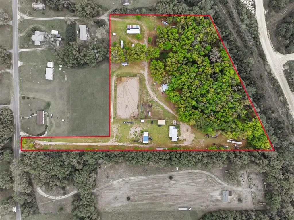3660 W Highway 329 Reddick FL 32686