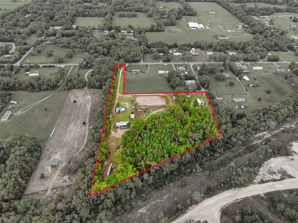 3660 W Highway 329 Reddick FL 32686