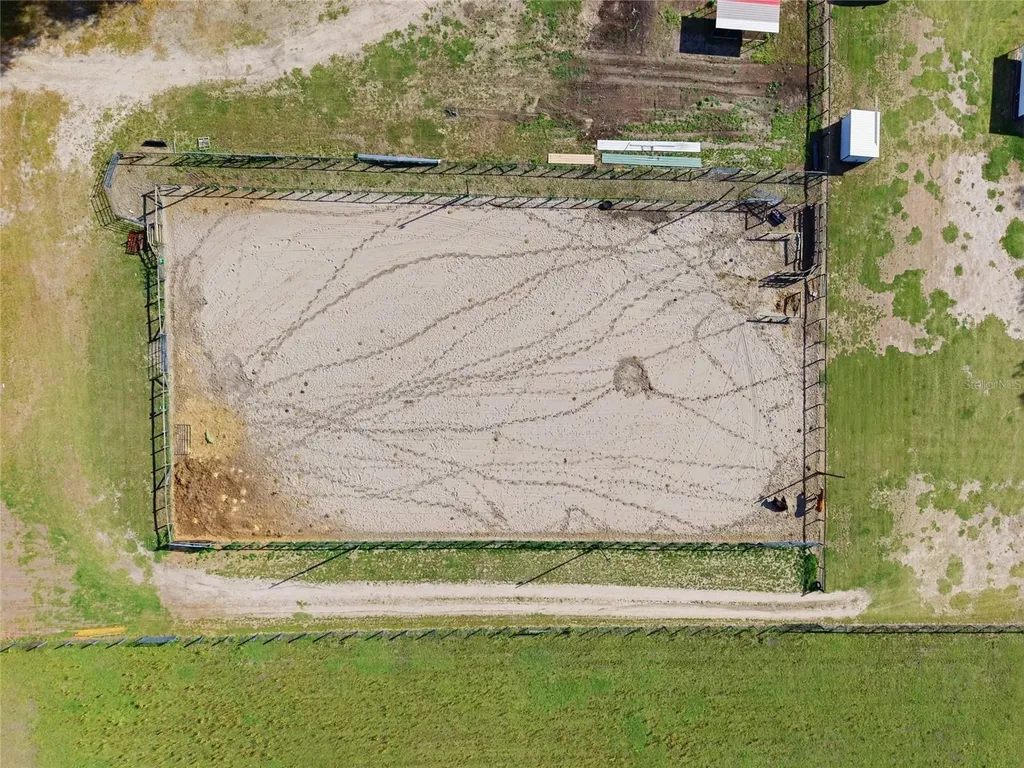 3660 W Highway 329 Reddick FL 32686