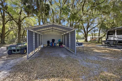 3660 W Highway 329 Reddick FL 32686