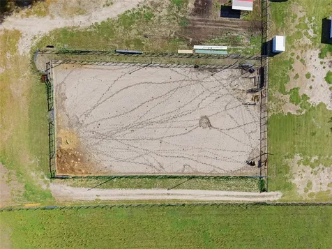 3660 W Highway 329 Reddick FL 32686