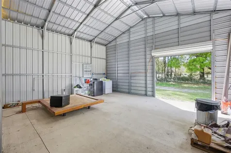 3660 W Highway 329 Reddick FL 32686