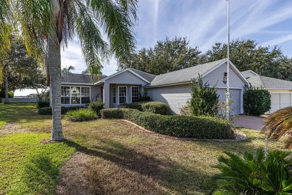 6002 Sailboat Avenue Tavares FL 32778