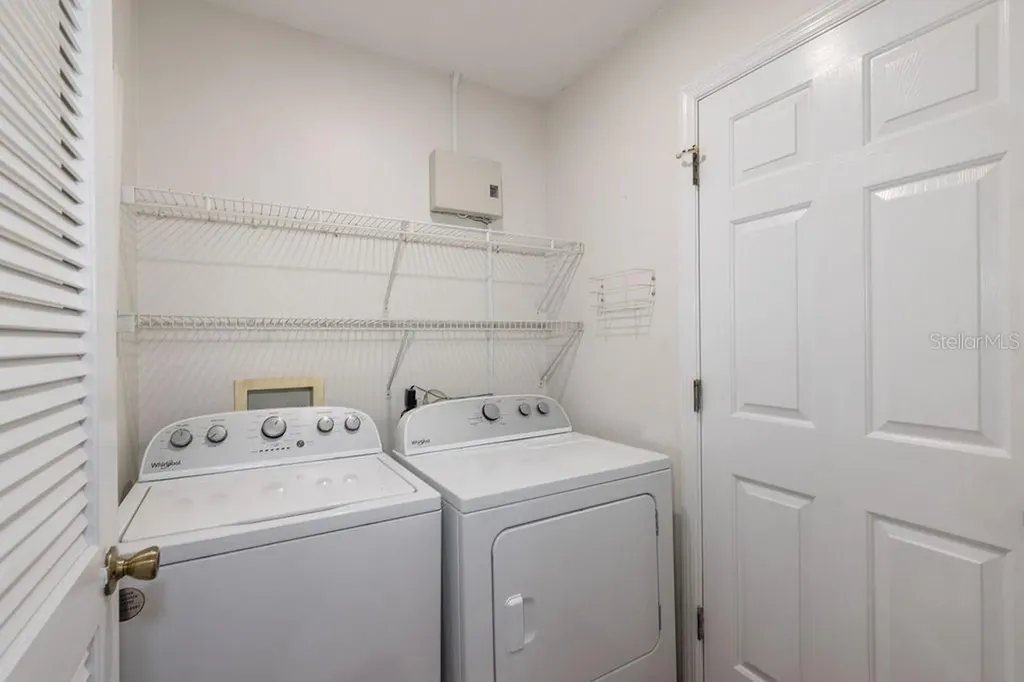 6002 Sailboat Avenue Tavares FL 32778