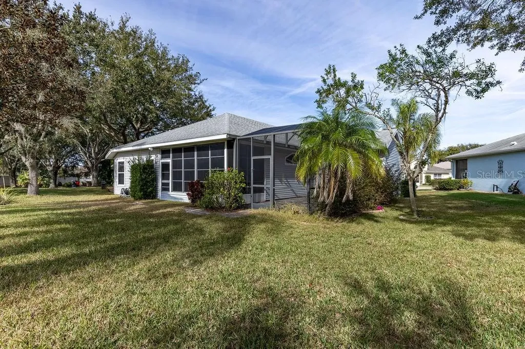 6002 Sailboat Avenue Tavares FL 32778