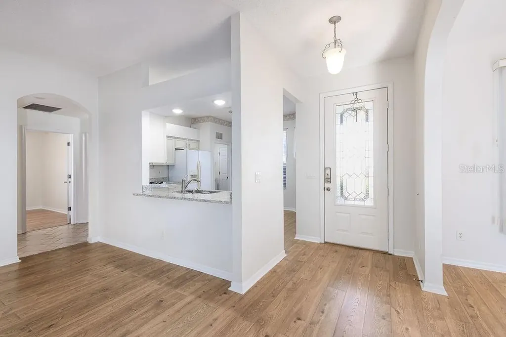 6002 Sailboat Avenue Tavares FL 32778