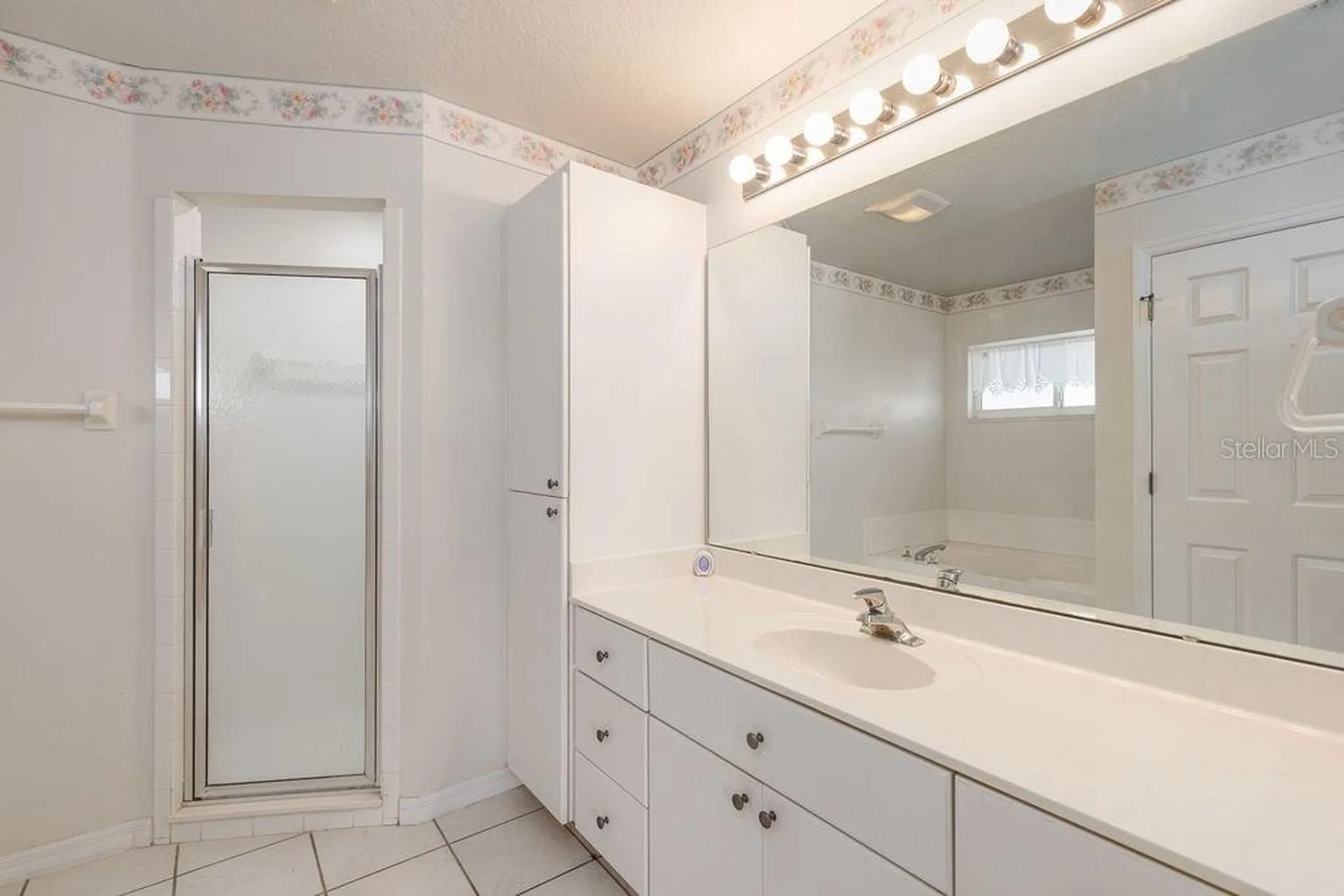 6002 Sailboat Avenue Tavares FL 32778