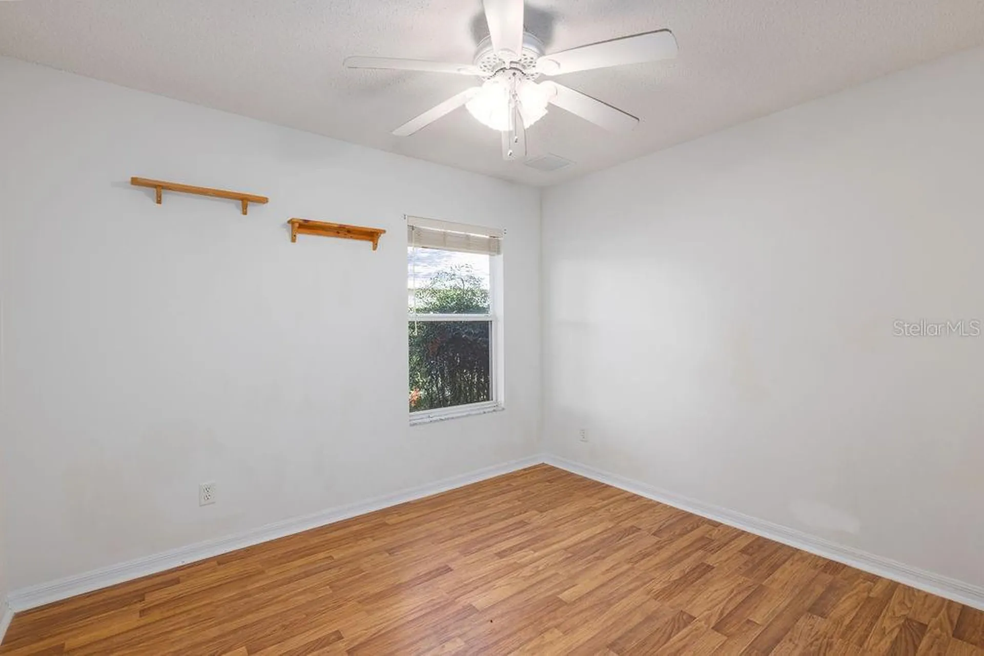 6002 Sailboat Avenue Tavares FL 32778
