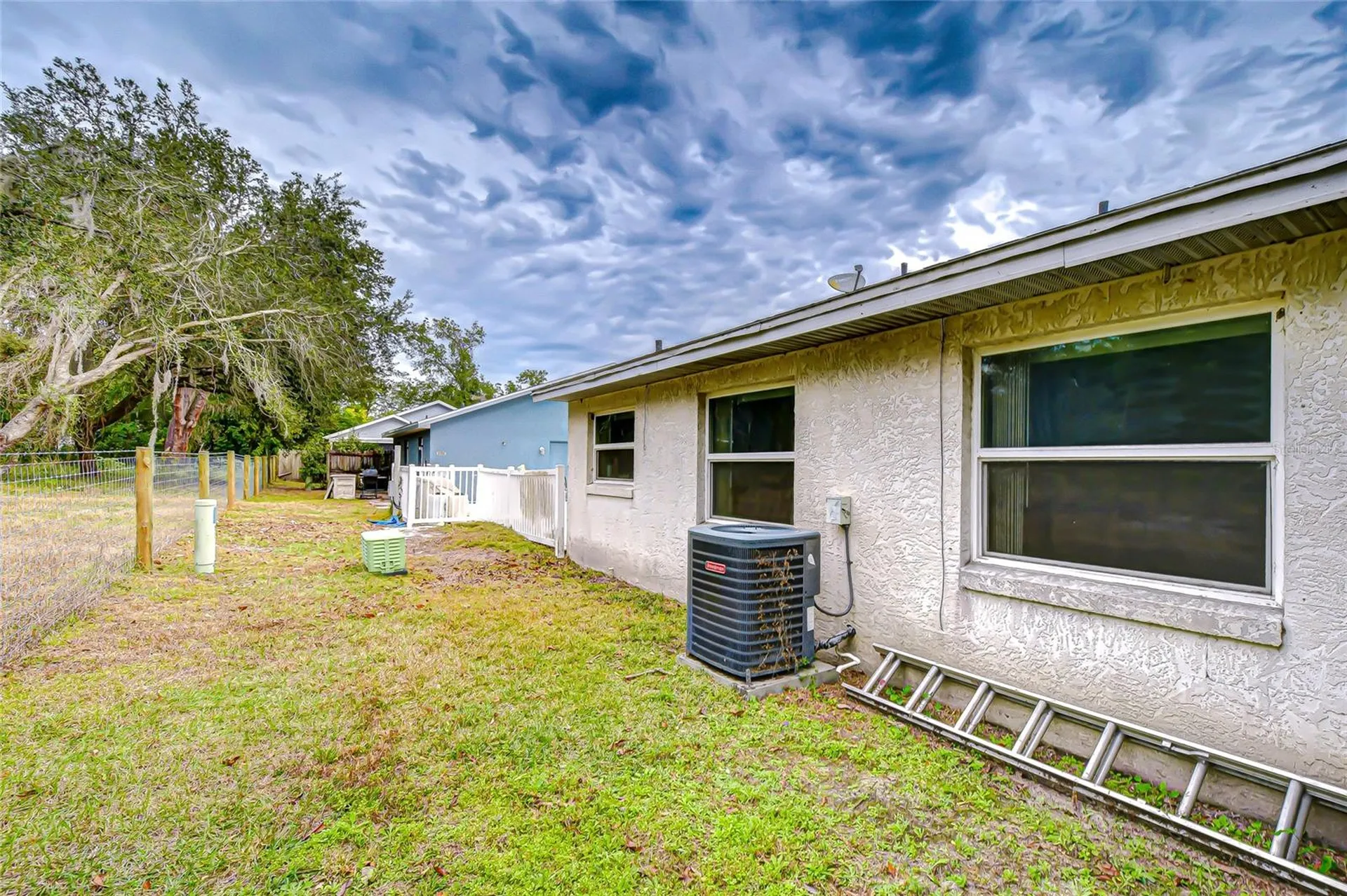 4739 Silver Circle Zephyrhills FL 33541