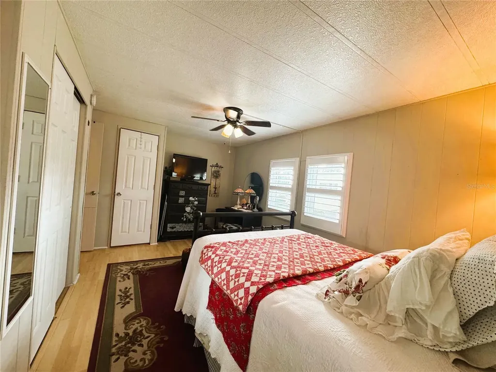 107 Royal Palm Drive Leesburg FL 34748