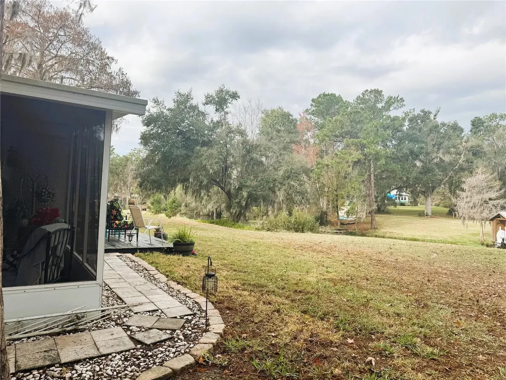 107 Royal Palm Drive Leesburg FL 34748