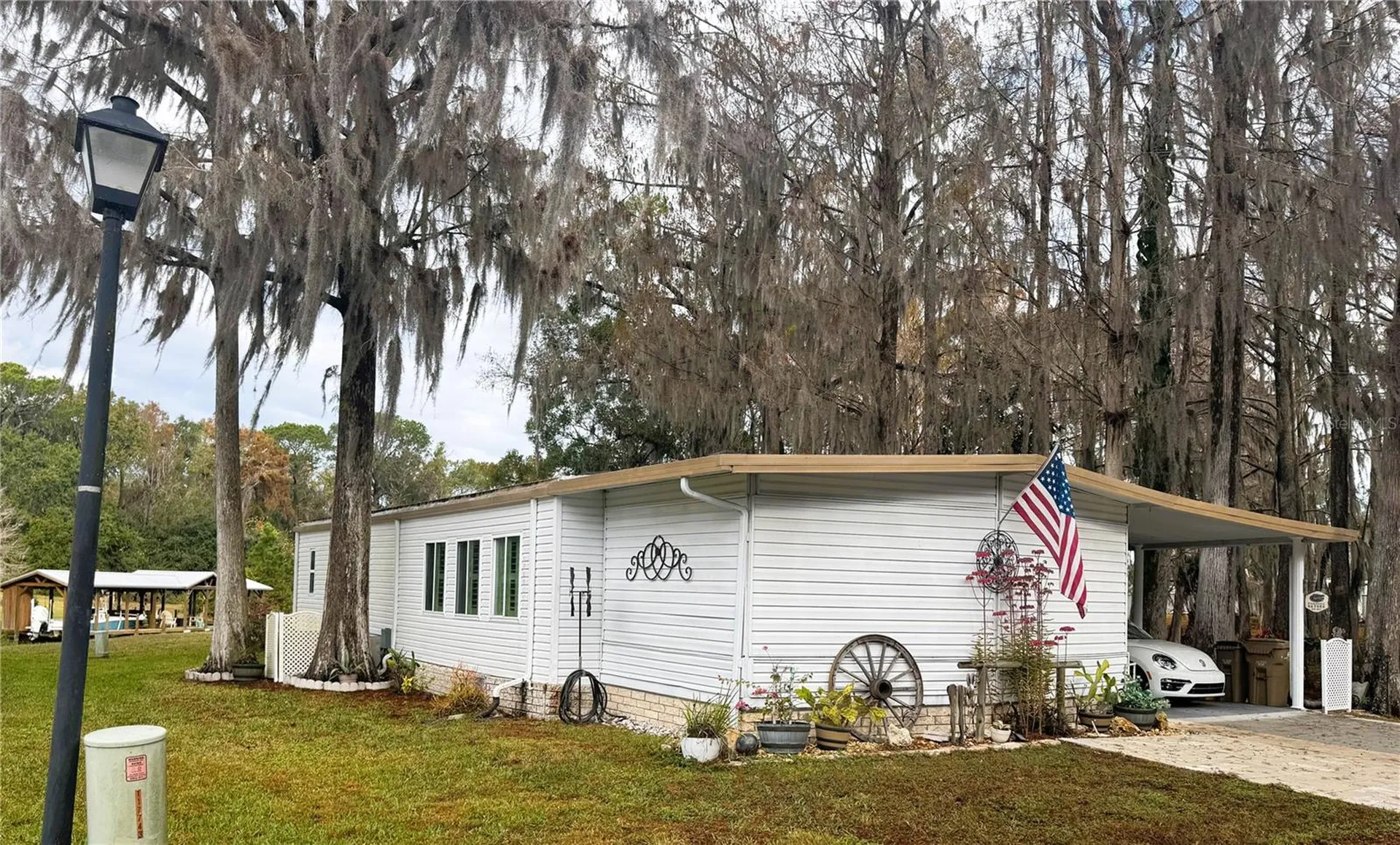 107 Royal Palm Drive Leesburg FL 34748