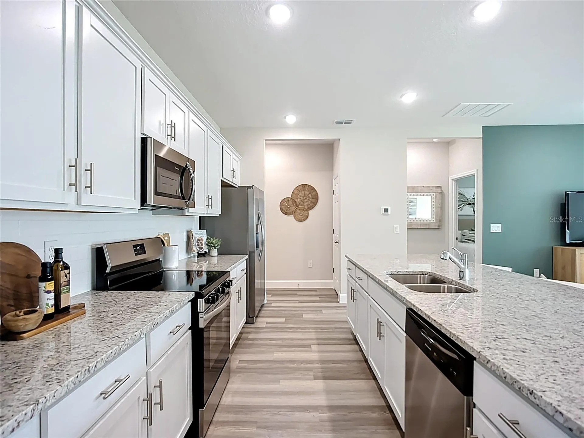 2302 N Mindlin Lane North Port FL 34286