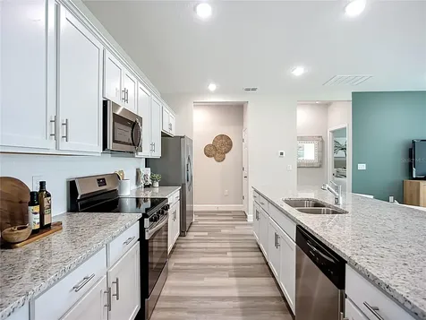 2302 N Mindlin Lane North Port FL 34286