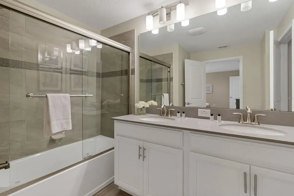4914 Windermere Avenue Kissimmee FL 34746