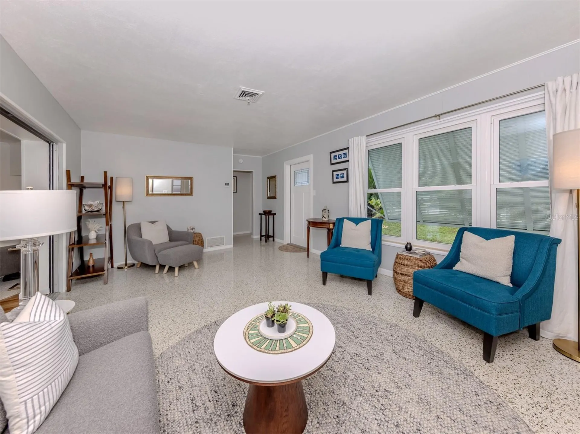 825 Nokomis Avenue S Venice FL 34285