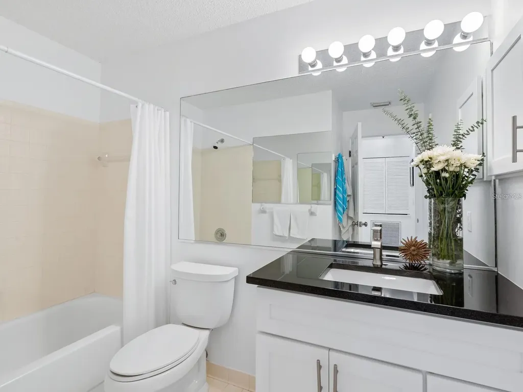 1678 Starling Drive Sarasota FL 34231