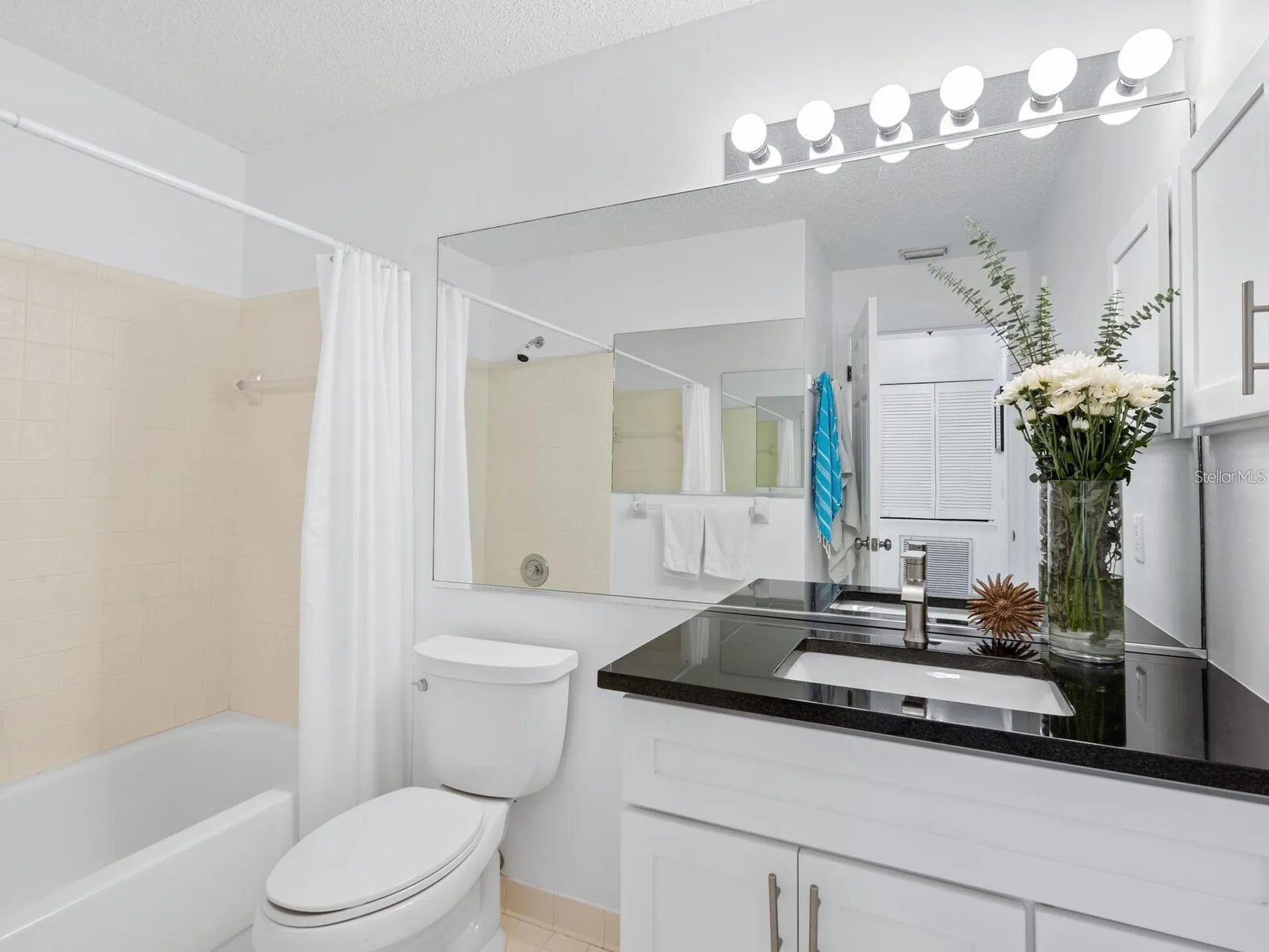 1678 Starling Drive Sarasota FL 34231