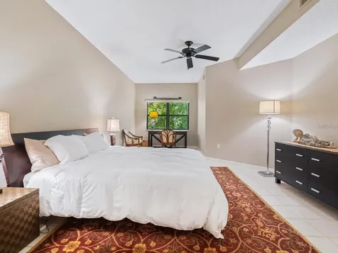 1678 Starling Drive Sarasota FL 34231