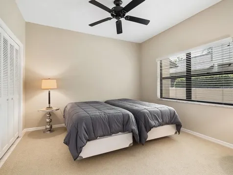 1678 Starling Drive Sarasota FL 34231