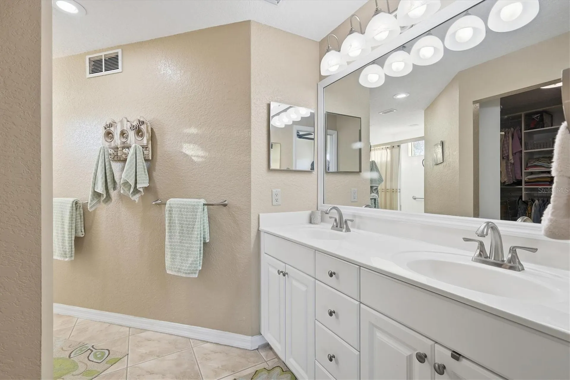 7518 Marsh Orchid Circle Bradenton FL 34203