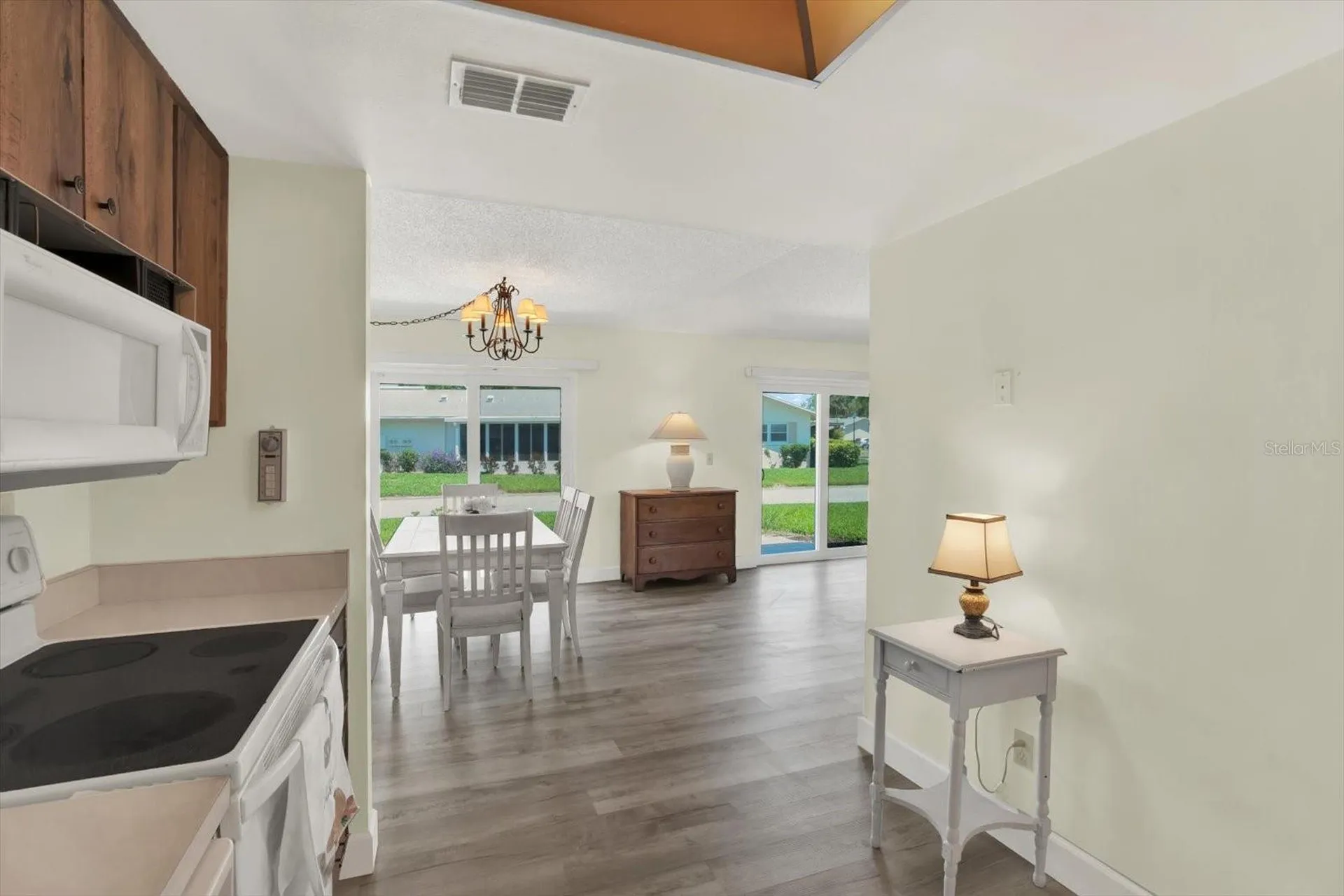 3146 37th Lane S St Petersburg FL 33711