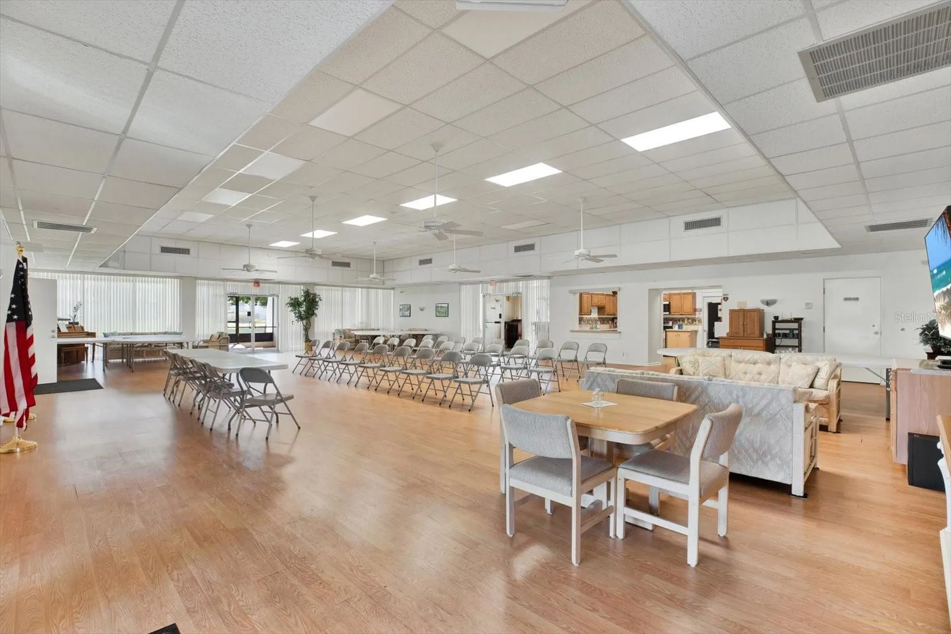 3146 37th Lane S St Petersburg FL 33711