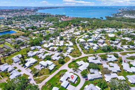 3146 37th Lane S St Petersburg FL 33711