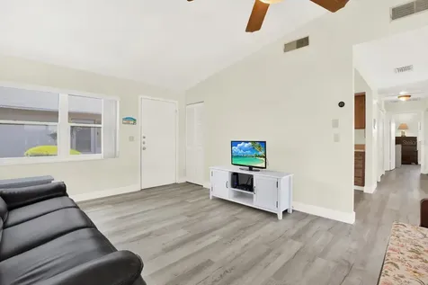 3146 37th Lane S St Petersburg FL 33711