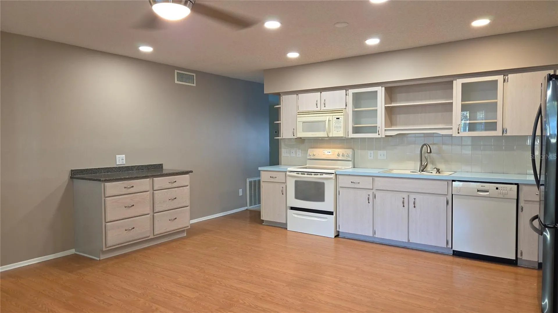 2229 Americus Boulevard W Clearwater FL 33763