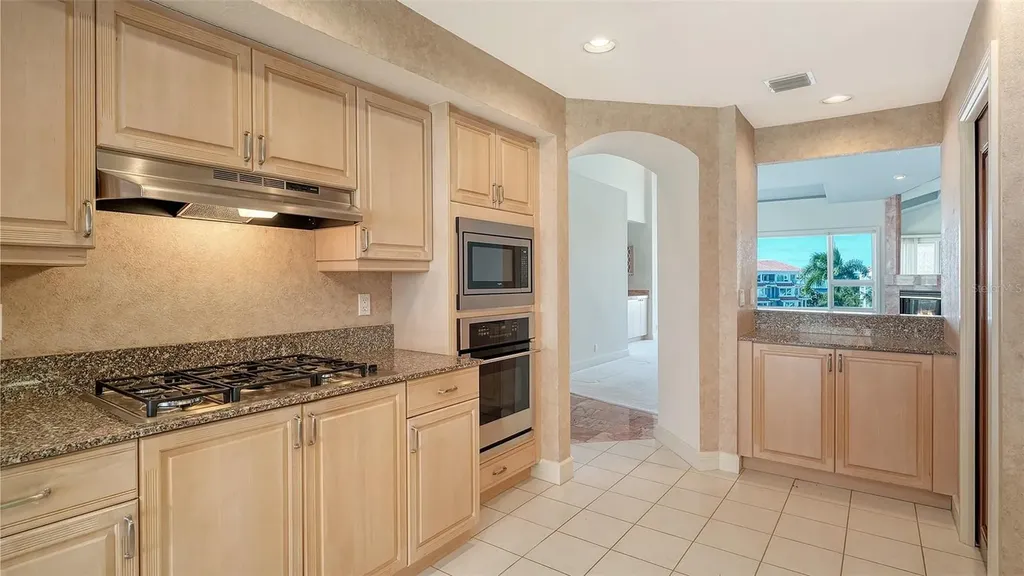 350 Gulf Of Mexico Drive Longboat Key FL 34228
