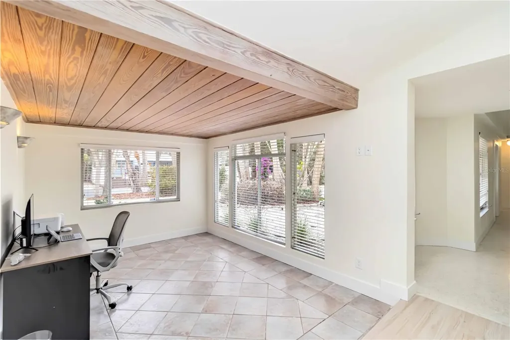 5107 Saint Albans Avenue Sarasota FL 34242