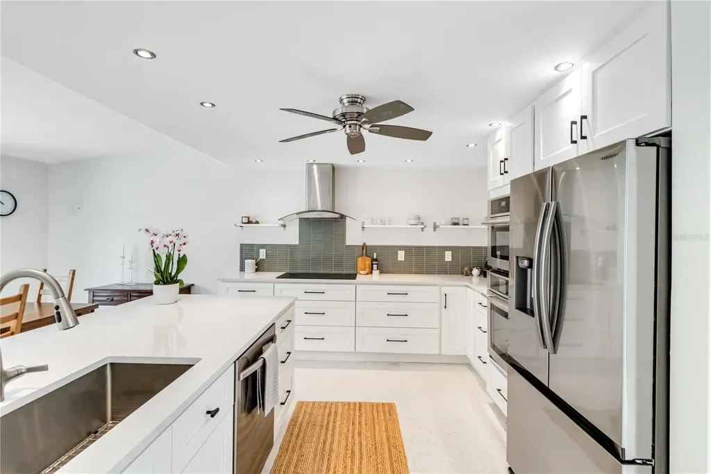 5107 Saint Albans Avenue Sarasota FL 34242