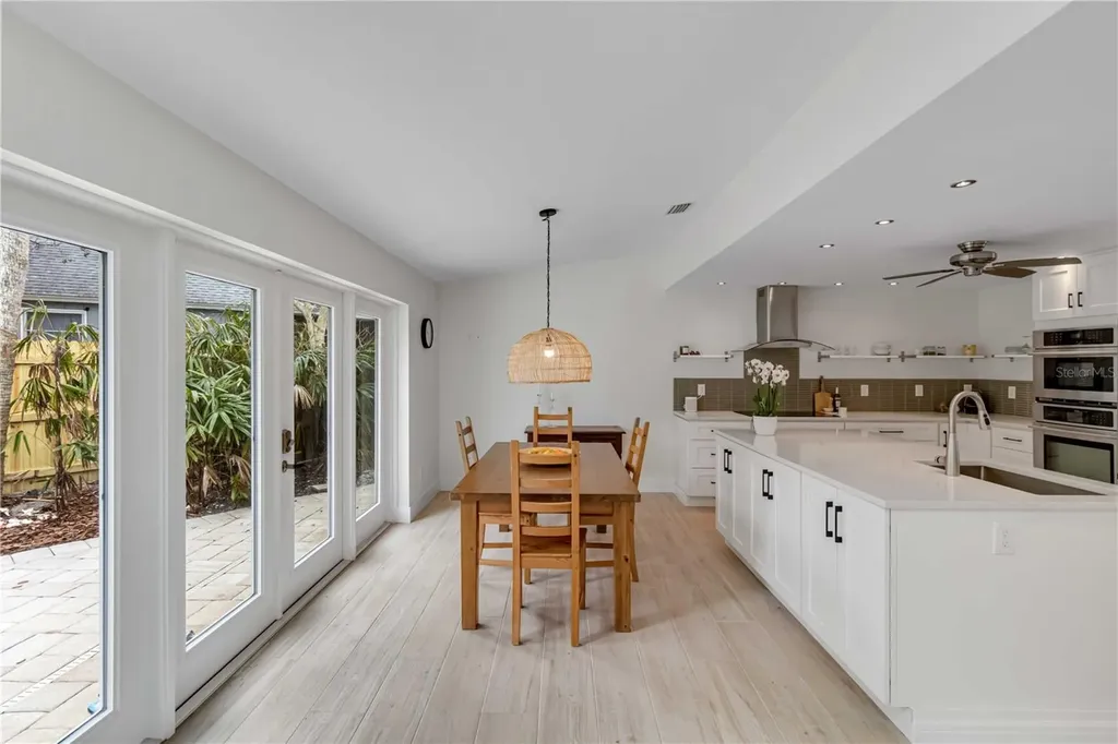 5107 Saint Albans Avenue Sarasota FL 34242