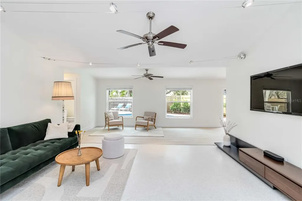 5107 Saint Albans Avenue Sarasota FL 34242