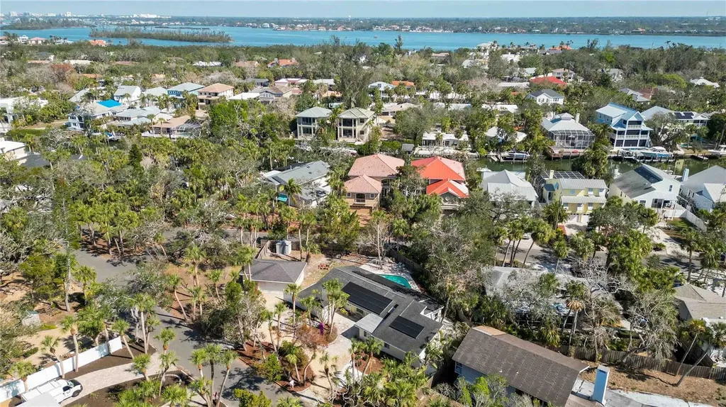 5107 Saint Albans Avenue Sarasota FL 34242