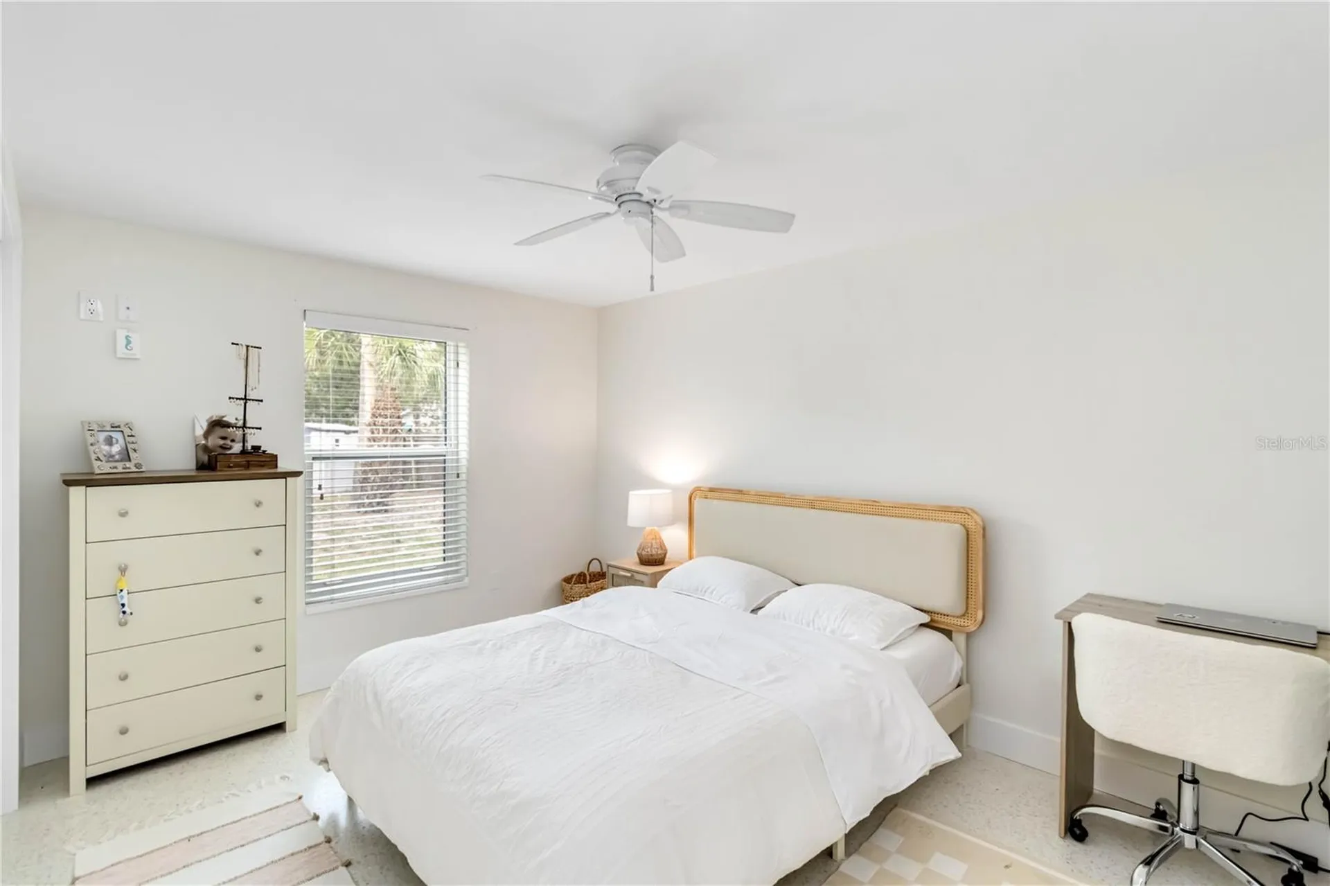 5107 Saint Albans Avenue Sarasota FL 34242