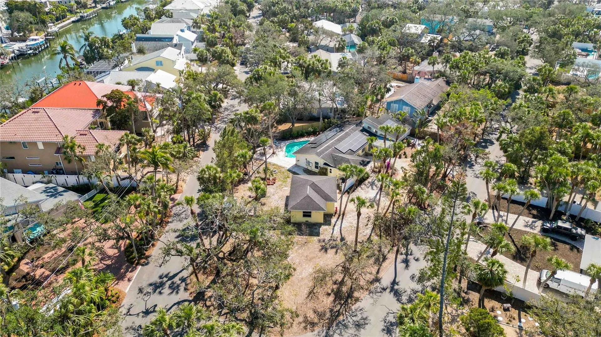 5107 Saint Albans Avenue Sarasota FL 34242