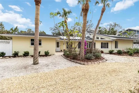 5107 Saint Albans Avenue Sarasota FL 34242