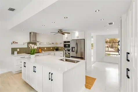 5107 Saint Albans Avenue Sarasota FL 34242