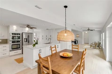 5107 Saint Albans Avenue Sarasota FL 34242