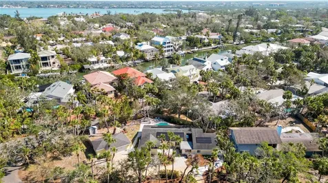 5107 Saint Albans Avenue Sarasota FL 34242